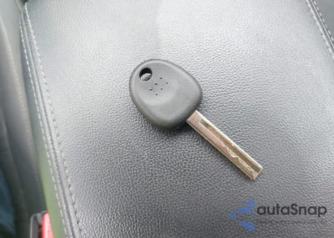 2019 Kia Sorento 2.4L L z USA, uszkodzony, nr VIN 5XYPG4A32KG562991